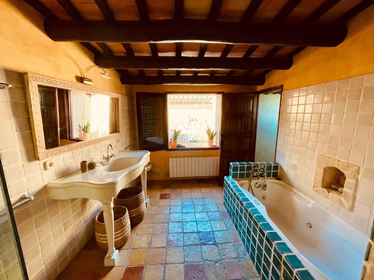 Autentica Casa Del Sxvii En La Costa Brava Cruilles ภายนอก รูปภาพ
